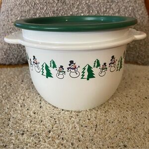 Tupperware Vintage One-Touch Bowl Snowman- Trees- Holiday- Green Lid- 700 ml